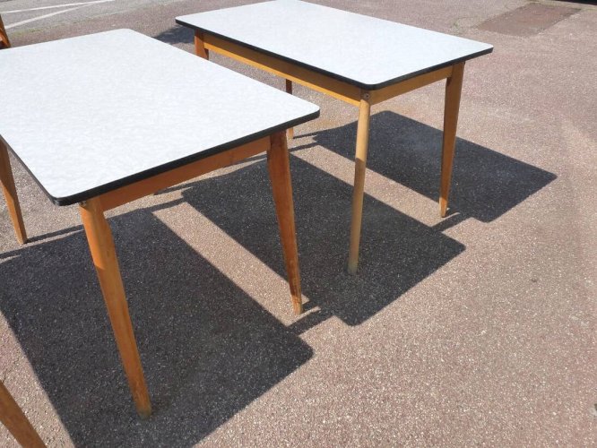 lot de 3 table en formica blanc et bois vintage