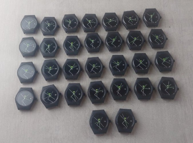 Lot de 30 montres Gigandet / mouvement Harley Ronda 3875