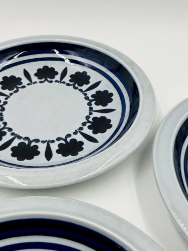 Lot de 4 assiettes Boch Baltic vintage