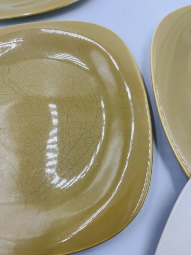 Lot de 4 assiettes Boch La Louvière – Séduction – Années 60