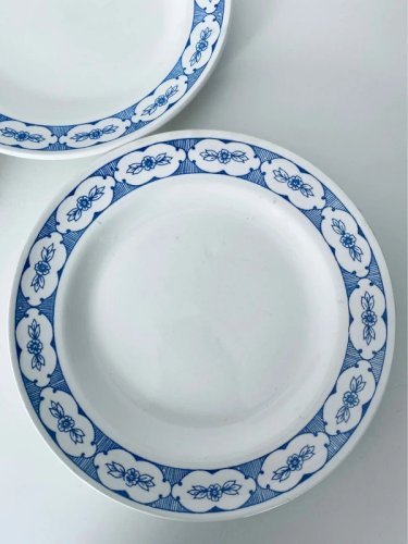 Lot de 4 assiettes plates vintage - Décor frise bleue Art Déco