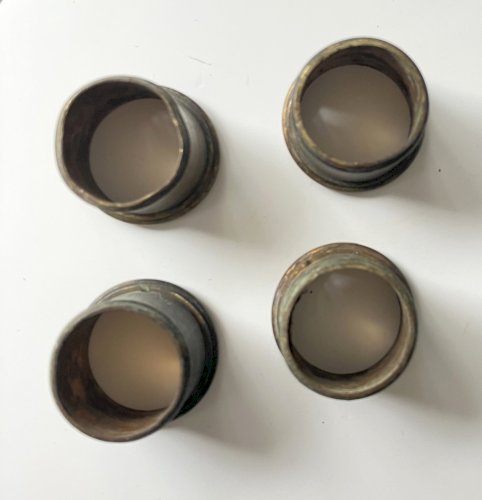 lot de 4 bagues en bronze pour pieds de meuble ou colonnes de pendule