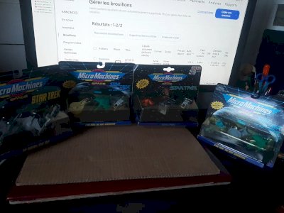 lot de 4 blisters vintages - micro machines - Star Trek- neufs