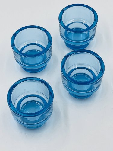 Lot de 4 bougeoirs ikea en verre turquoise aquamarine
