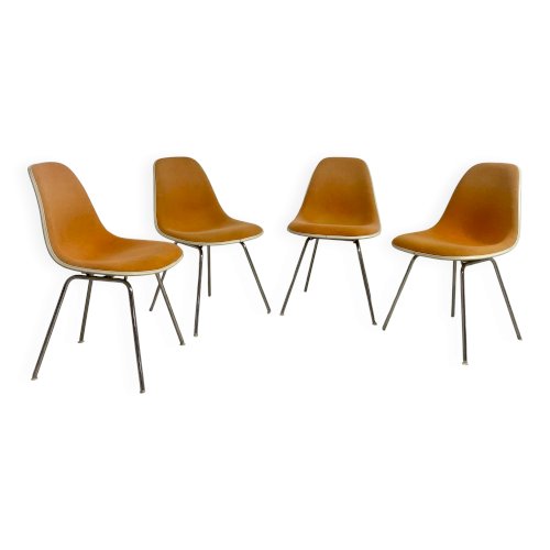 Lot de 4 chaises DSW Eames – Herman Miller (1952)