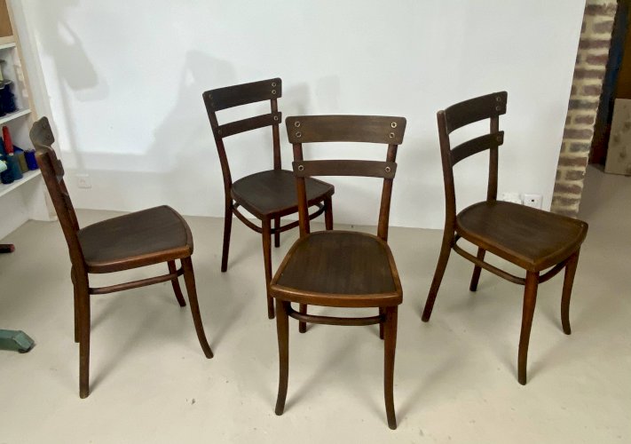 Lot de 4 chaises Thonet en hêtre – Modèle n°651