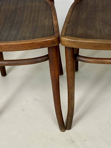 Lot de 4 chaises Thonet en hêtre – Modèle n°651