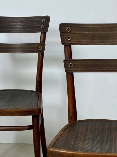 Lot de 4 chaises Thonet en hêtre – Modèle n°651