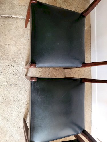 Lot de 4 chaises vintage style Niels Otto Moller