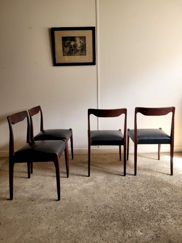 Lot de 4 chaises vintage style Niels Otto Moller