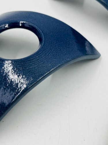 Lot de 4 coquetiers design en céramique bleue signés Malice