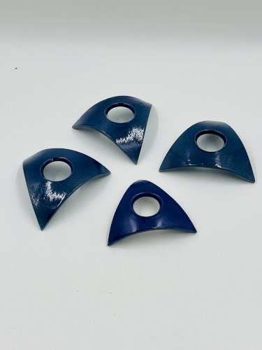 Lot de 4 coquetiers design en céramique bleue signés Malice