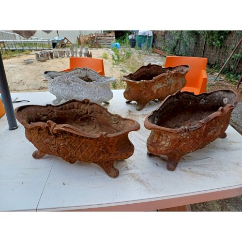 Lot de 4 Jardinières en Fonte 1900 de Charleville - Mézières Style Rocaille