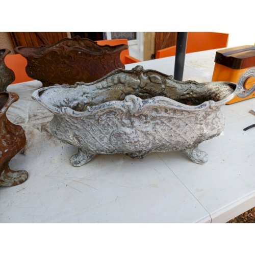 Lot de 4 Jardinières en Fonte 1900 de Charleville - Mézières Style Rocaille