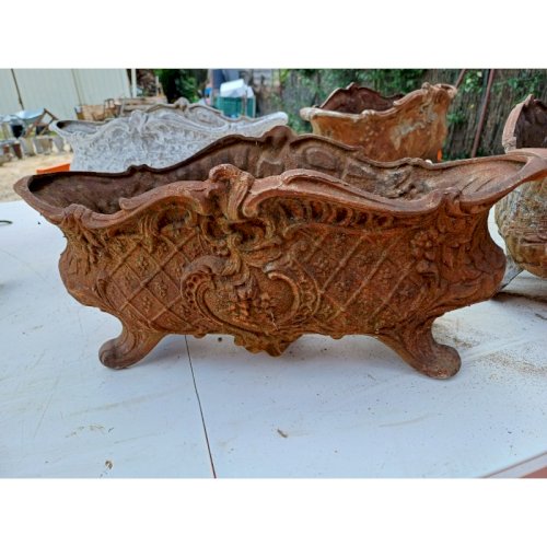 Lot de 4 Jardinières en Fonte 1900 de Charleville - Mézières Style Rocaille