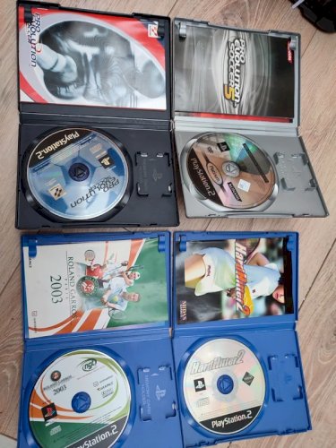 Lot de 4 jeux ps2, pes , roland garros etc
