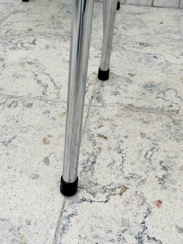 Lot de 4 tabourets vintage en formica gris et chrome