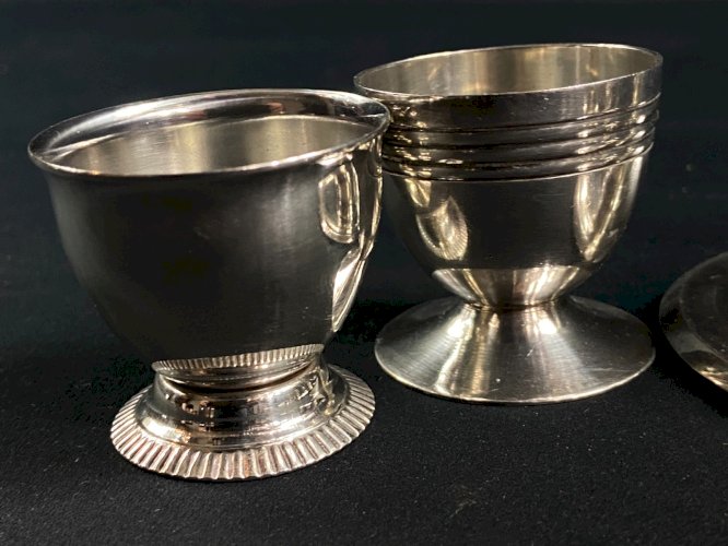 Lot de 5 coquetiers en métal argenté