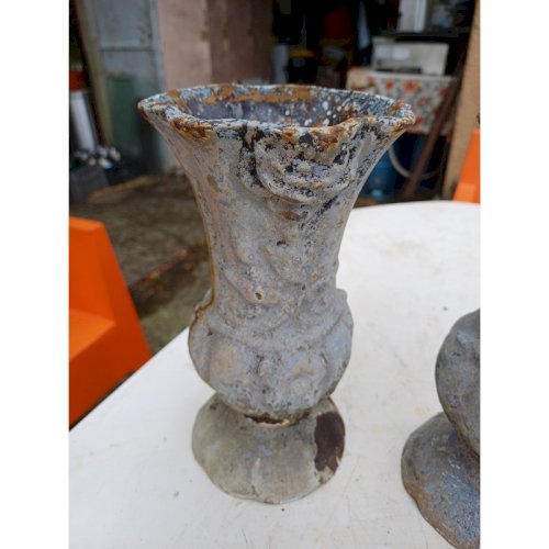 Lot de 5 Vases en Fonte 1900 de Charleville - Mézières