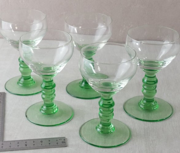 Lot de 5 verres à vin, Roemer Alsace ^