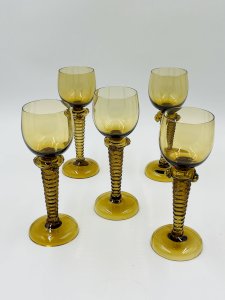 Set of 5 amber Roemer wine glasses