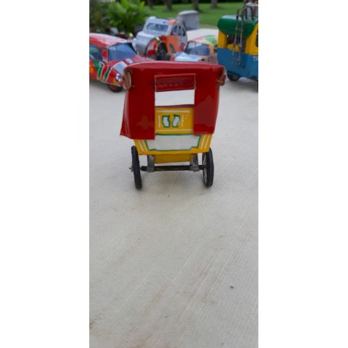 Lot de 5 Voitures Africaine