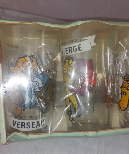 Lot de 6 anciens verres, décor signes astrologique, ADP France, Saint Gobain ^