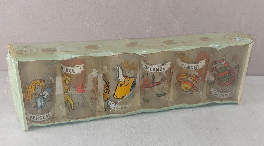 Lot de 6 anciens verres, décor signes astrologique, ADP France, Saint Gobain ^
