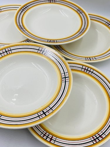 Lot de 6 assiettes creuses BFK