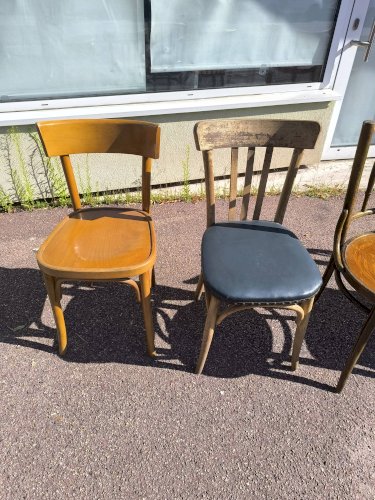 Lot de 6 chaises de bistrot dépareillées bois vintage