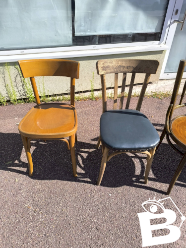 Lot de 6 chaises de bistrot dépareillées bois vintage