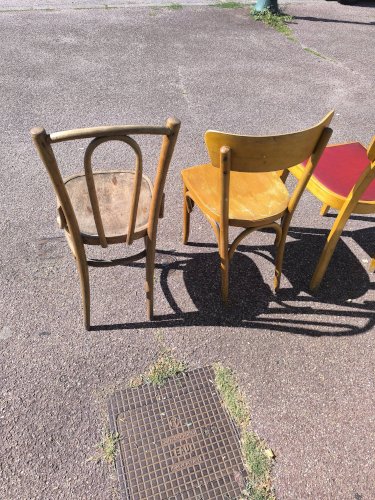 Lot de 6 chaises de bistrot dépareillées bois vintage