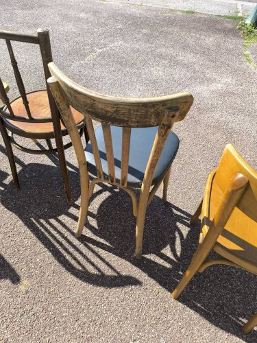 Lot de 6 chaises de bistrot dépareillées bois vintage