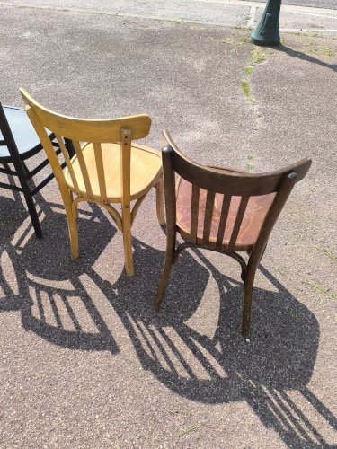 Lot de 6 chaises de bistrot dépareillées bois vintage