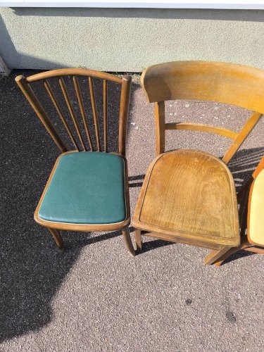 Lot de 6 chaises de bistrot dépareillées bois vintage