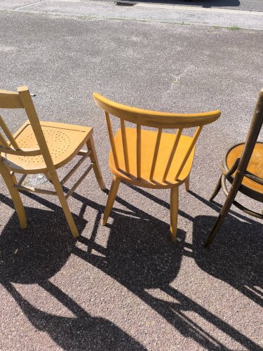 Lot de 6 chaises de bistrot dépareillées bois vintage