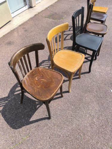 Lot de 6 chaises de bistrot dépareillées bois vintage