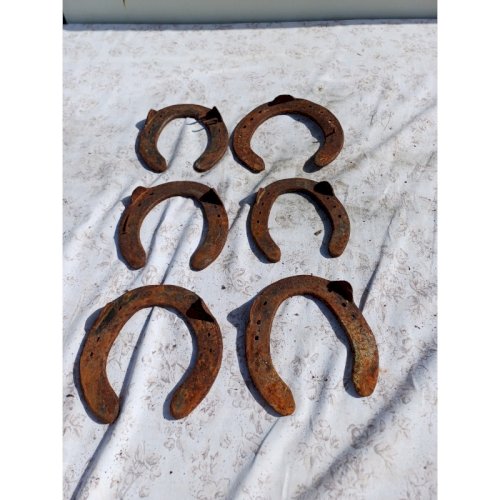 Lot de 6 Fer a chevals Anciens