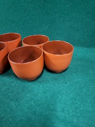LOT DE 6 GOBELETS OU BOLS OU VERRE EN BOIS LAQUE ASIATIQUE