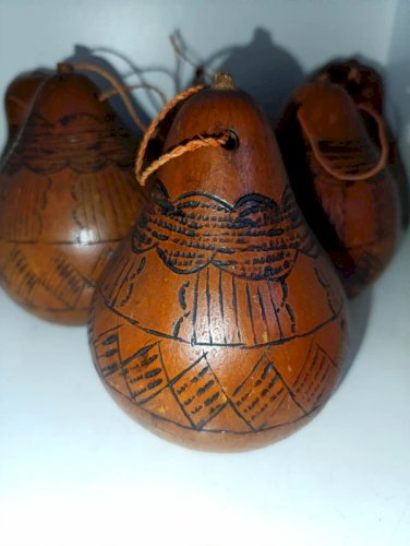 lot de 6 gourdes decoratifs travail sans doute sud americain en bon etat