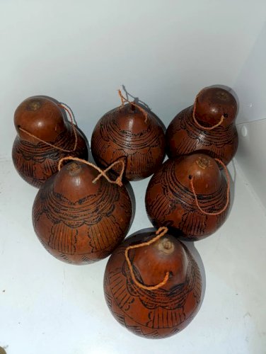 lot de 6 gourdes decoratifs travail sans doute sud americain en bon etat