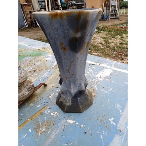 Lot de 6 Vases en Fonte de 1900 de Charleville-Mézières