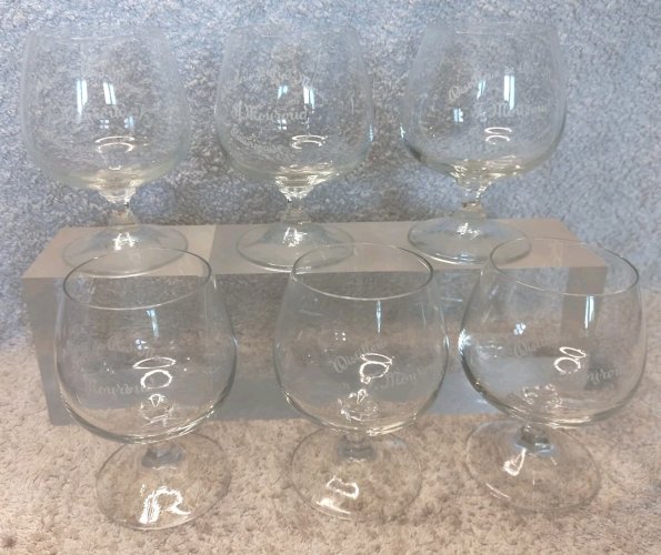 Lot De 6 Verres A Cognac...........2526
