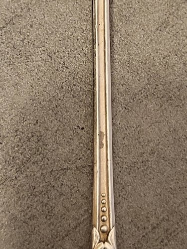 LOT DE 64 PETITES CUILLERES EN METAL ARGENTE