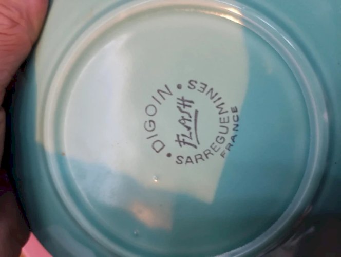 lot de 8 assiettes à dessert digoin sarreguemines modèle de flash en bon etat