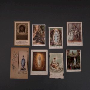Set of 8 colored religious images A5798