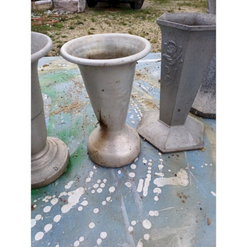 Lot de 8 Vases en Aluminium 1900
