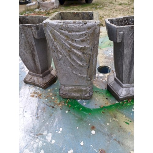 Lot de 8 Vases en Aluminium 1900