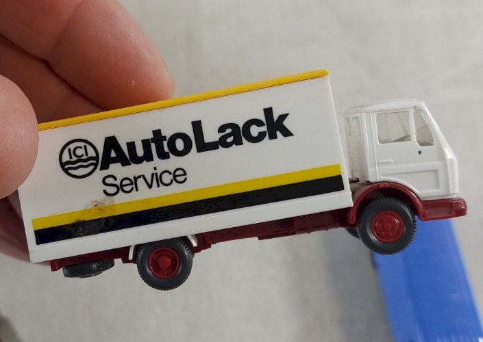 Lot de camions / camionnette, Wiking + Herpa, en HO