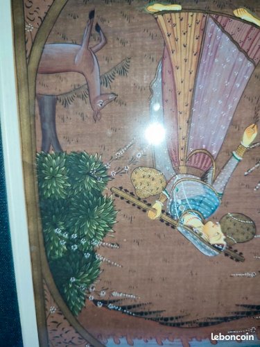 Lot de deux gouaches persanes reprensentant des femmes nourrissant des cervides dans la nature au bord de leau en bon etat